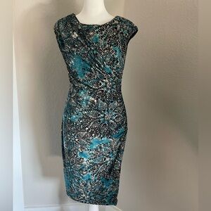 Women’s dress. Size 6.